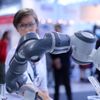 První robot v Česku se jmenuje YuMi, představila ho firma ABB