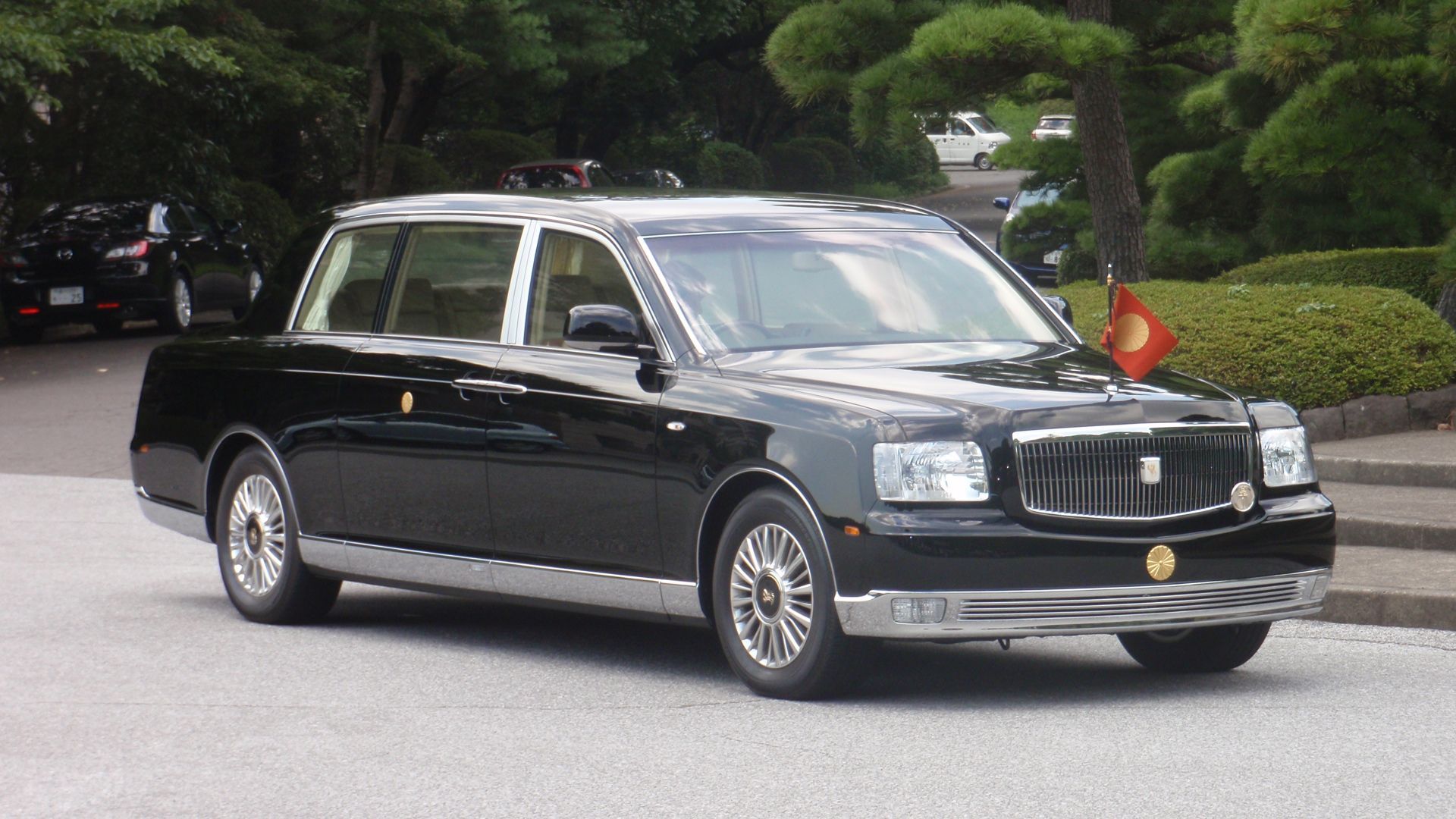 Toyota Century Royal