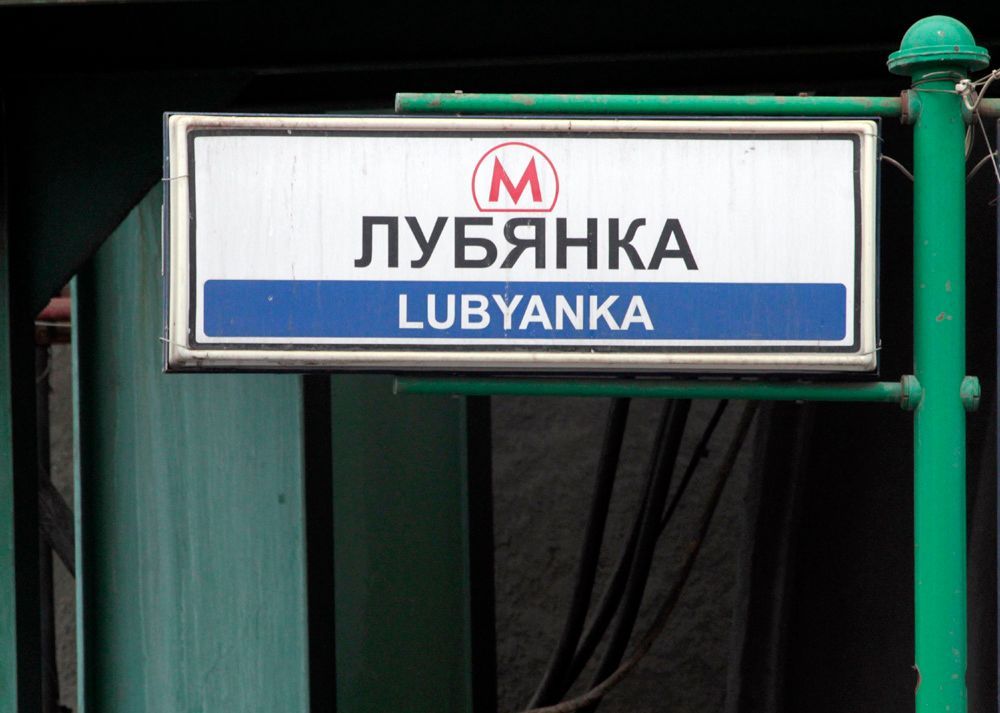 Výbuchy v moskevském metru