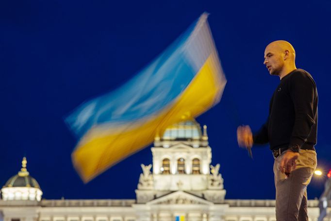 Záběry z pražské demonstrace na Václavském náměstí na podporu napadené Ukrajiny. 24. 2. 2022