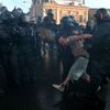 Demonstrace ve Varnsdorfu - policejní zásah