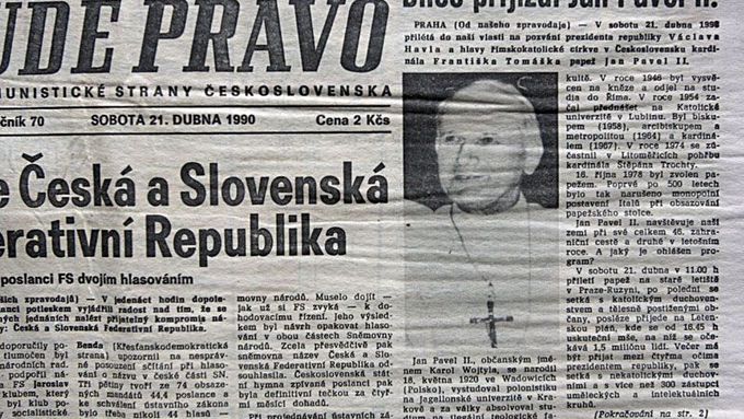 Návštěvy papeže v českých novinách