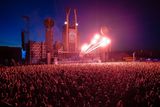 Snímek z nedělního koncertu Rammstein v Praze.