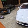 historická a filmová auta autosalon Paříž