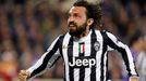 EL: Andrea Pirlo slaví postupový gól Juventusu pro Fiorentině