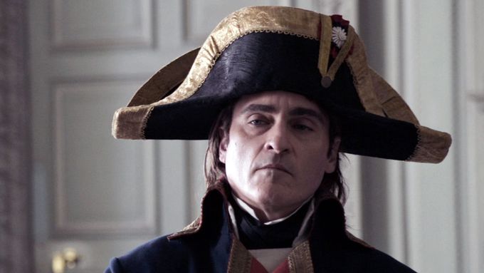 Film Napoleon uvedou česká kina 23. listopadu.
