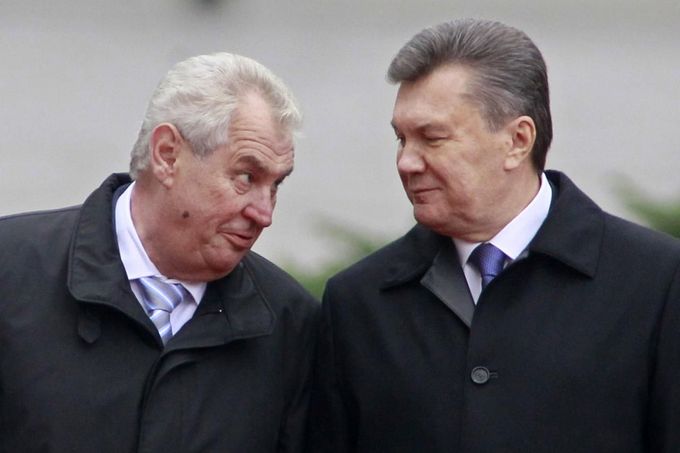 Miloš Zeman na návštěvě Ukrajiny s Viktorem Janukovyčem.