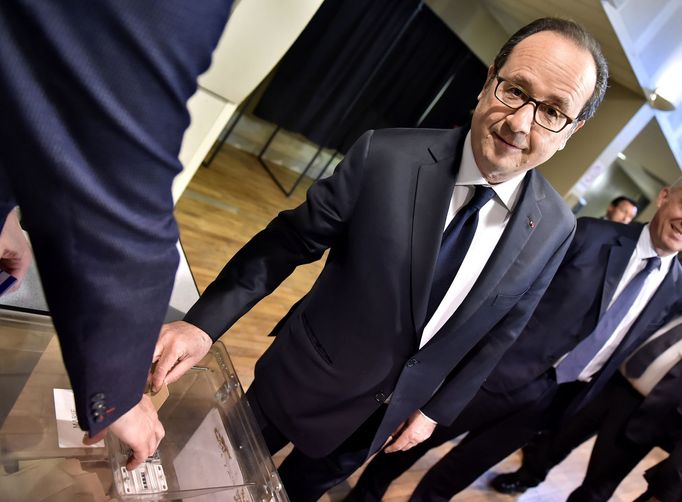 Francois Hollande volí.