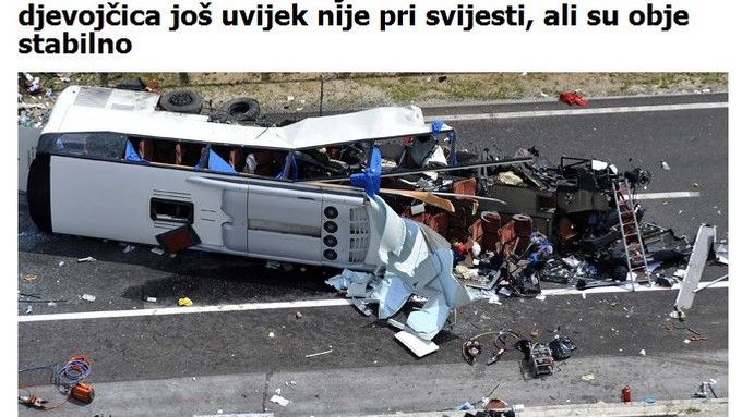 Při nehodě autobusu zahynulo 8 českých turistů.