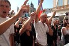 Foto: Pražský protest proti imigrantům podpořil i Kotleba