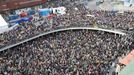 Náměstí Sergels Torg zaplnily desítky tisíc fanoušků