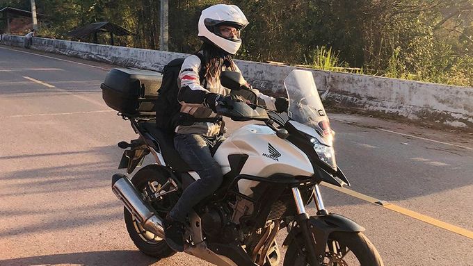 Matouš Vinš se nejraději toulá na motorce po severním Thajsku.