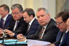 Místopředseda ruské vlády Rogozin se prý střelil do nohy, jeho spolupracovníci to popírají