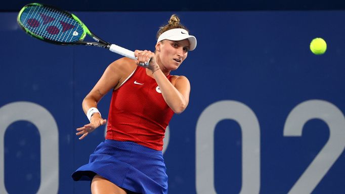 Marketa Vondroušová v osmifinále proti Naomi Ósakaové.