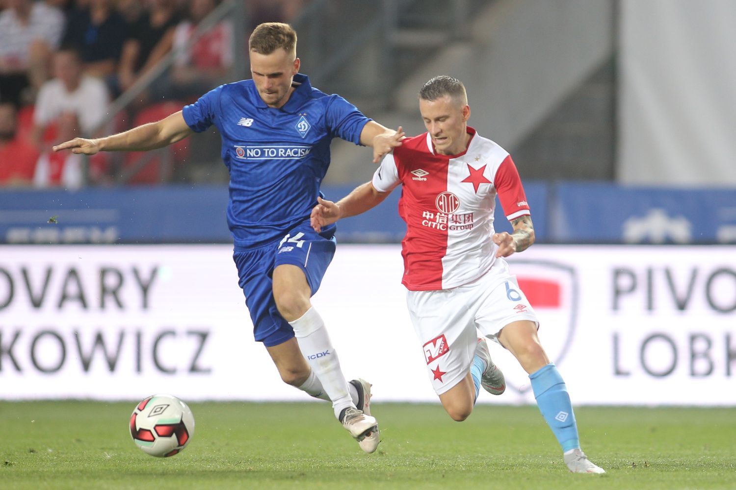 Jan Sýkora ve 3. předkole Ligy mistrů Slavia - Dynamo Kyjev