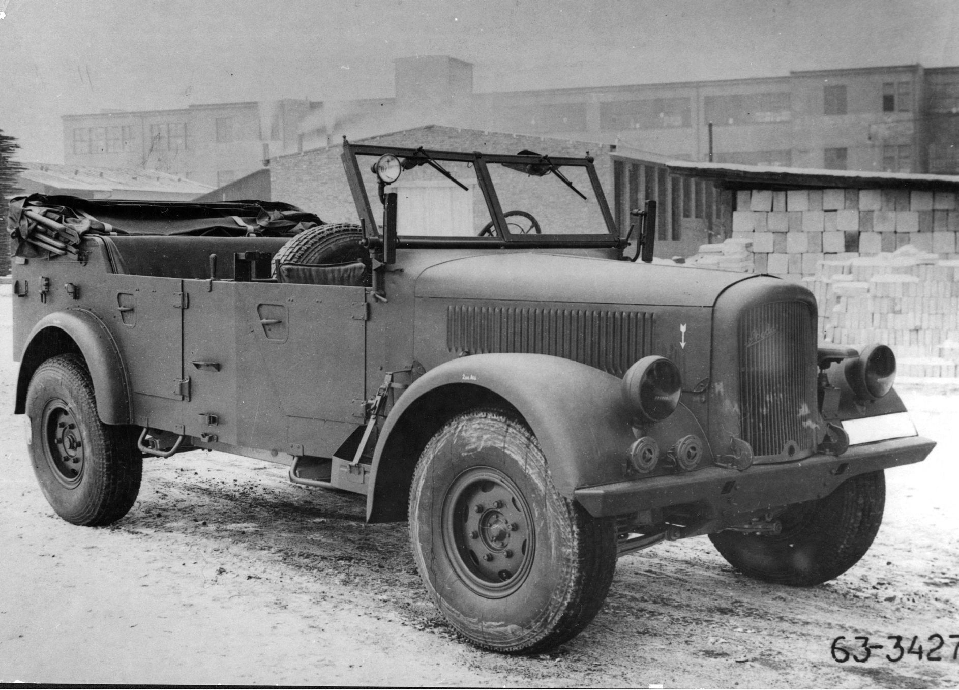 Škoda Superb - historie, původní typ 1934 - 1949