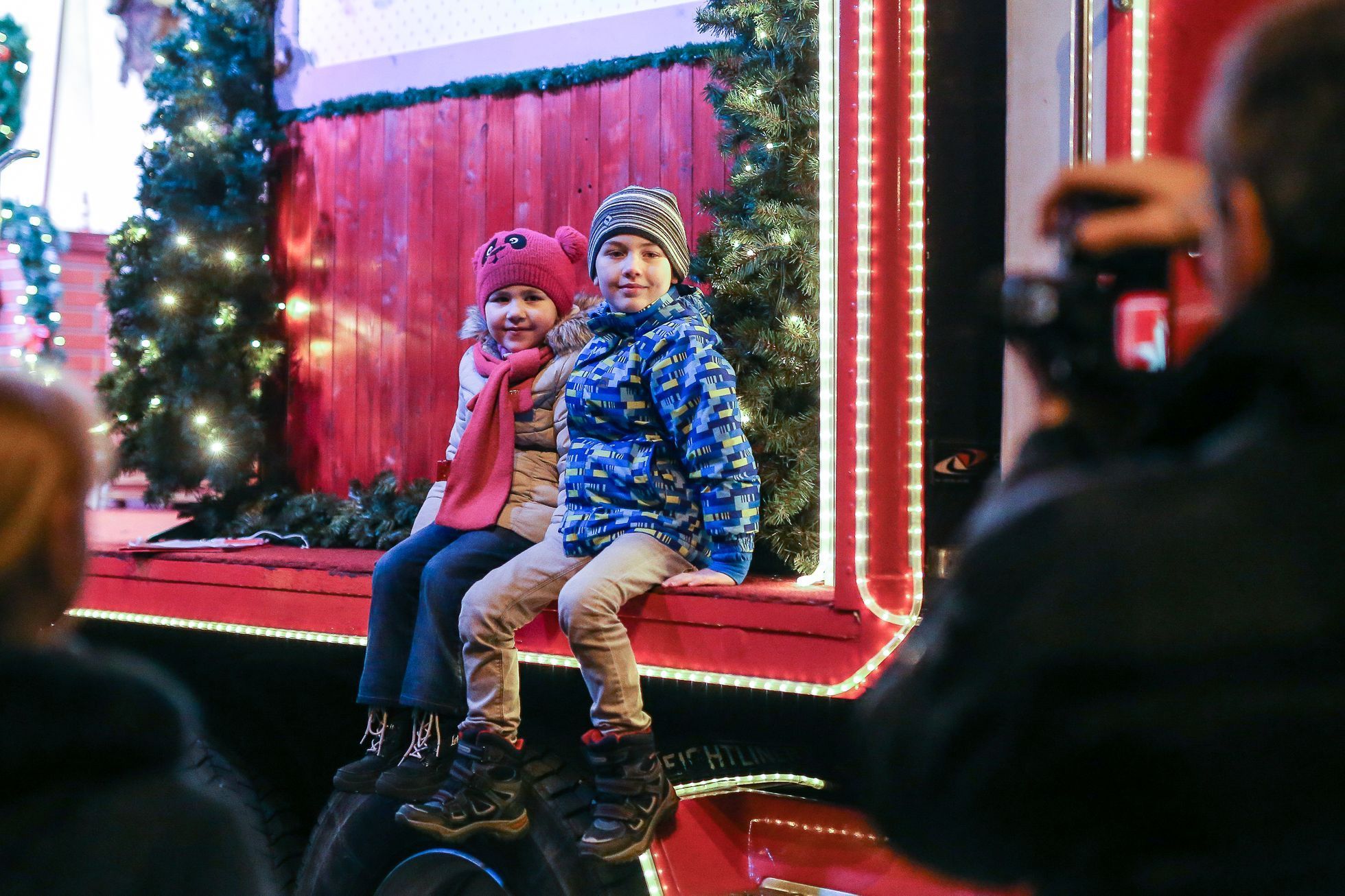 Kamion Coca-Cola na parkovišti Albertu v Pardubicíh