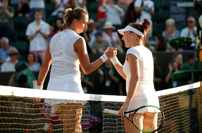 Petra Kvitová a Madison Brengleová ve druhém kole Wimbledonu 2017