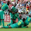 Senegalci slaví svůj druhý gól v zápase Polsko - Senegal na MS 2018