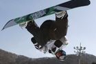 Snowboardisté ve Špindlu utekli dopingovým komisařům