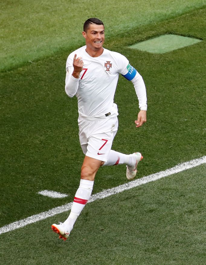 Cristiano Ronaldo slaví gól v zápase Portugalsko - Maroko na MS 2018