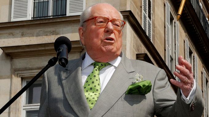 Někdejší vůdce francouzské krajní pravice Jean-Marie Le Pen na snímku z roku 2019