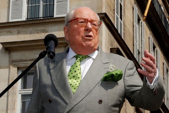 Někdejší vůdce francouzské krajní pravice Jean-Marie Le Pen na snímku z roku 2019