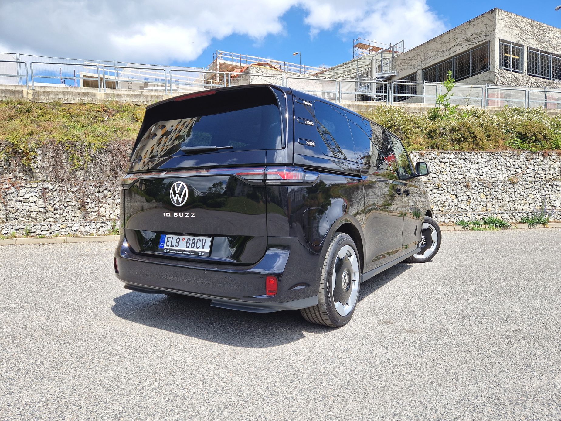 Volkswagen ID. Buzz Long