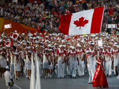 Kanadská delegace nastupuje na zahájení olympijských her v Pekingu.