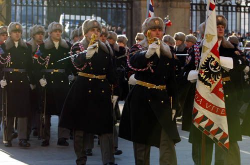 Defilé hradní stráže