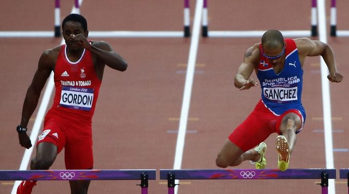 Felix Sanchez, překážkář (400 m) v semifinále