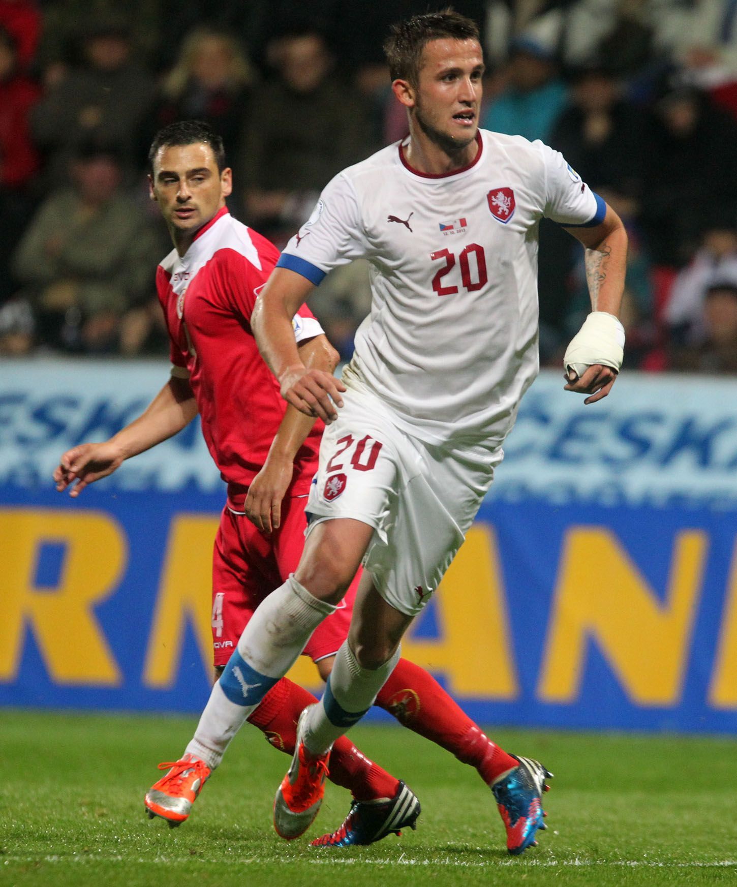 Čeští fotbalisté v kvalifikačním utkání MS 2014 proti Maltě v Plzni.