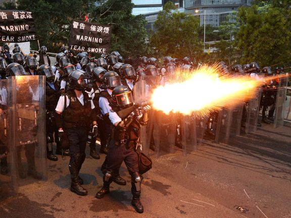 Zásah proti demonstrantům v Hongkongu.
