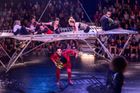 Show s loutkami a ohněm Stvoření odstartuje festival Letní Letná