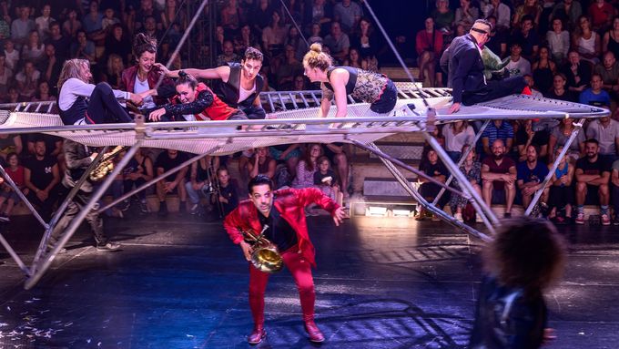 Mezinárodní festival nového cirkusu Letní Letná letos v Praze začne 13. srpna.