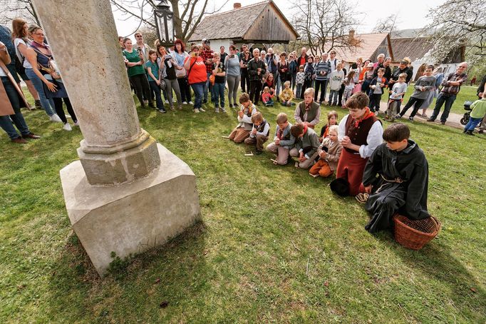 Velikonoce 2024: Lidové zvyky a tradice ve skanzenu v Kouřimi