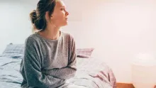 Tichá varování, která nelze přehlížet. Jak se projevuje rakovina vaječníků?