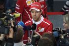 Vettel vzal Mercedesu nejlepší čas testů, McLaren zase trápily problémy