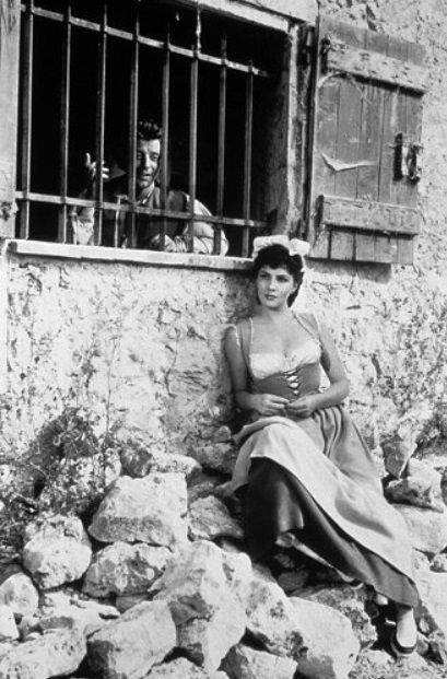 Gina Lollobrigida