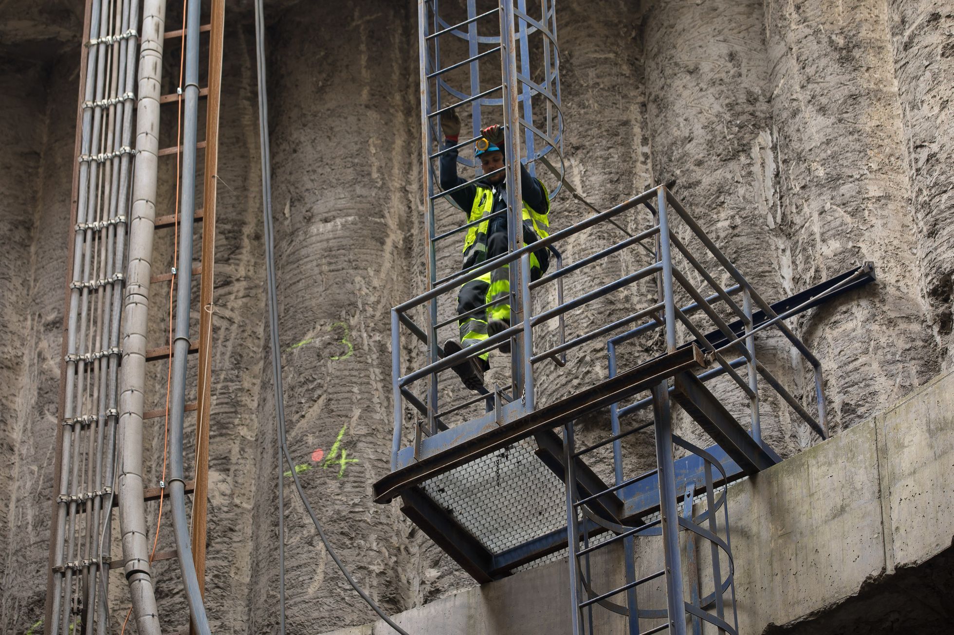 Stavba metro D, rok od zahájení, Dopravní podnik hl.m.Prahy DPP, tunel