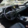 Lexus ES 2019