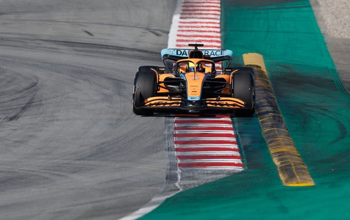 Testy F1 v Barceloně 2022: Lando Norris, McLaren