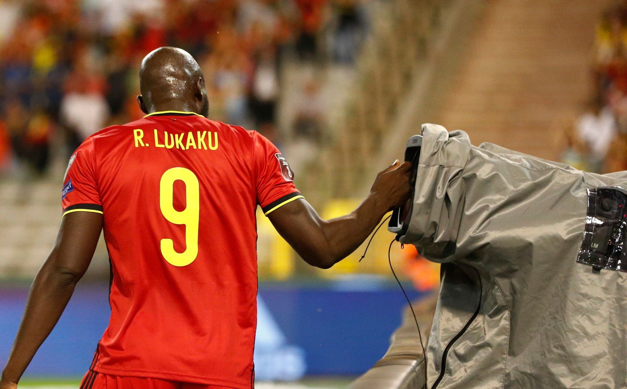 Romelu Lukaku slaví gól v zápase skupiny E kvalifikace MS Belgie - Česko