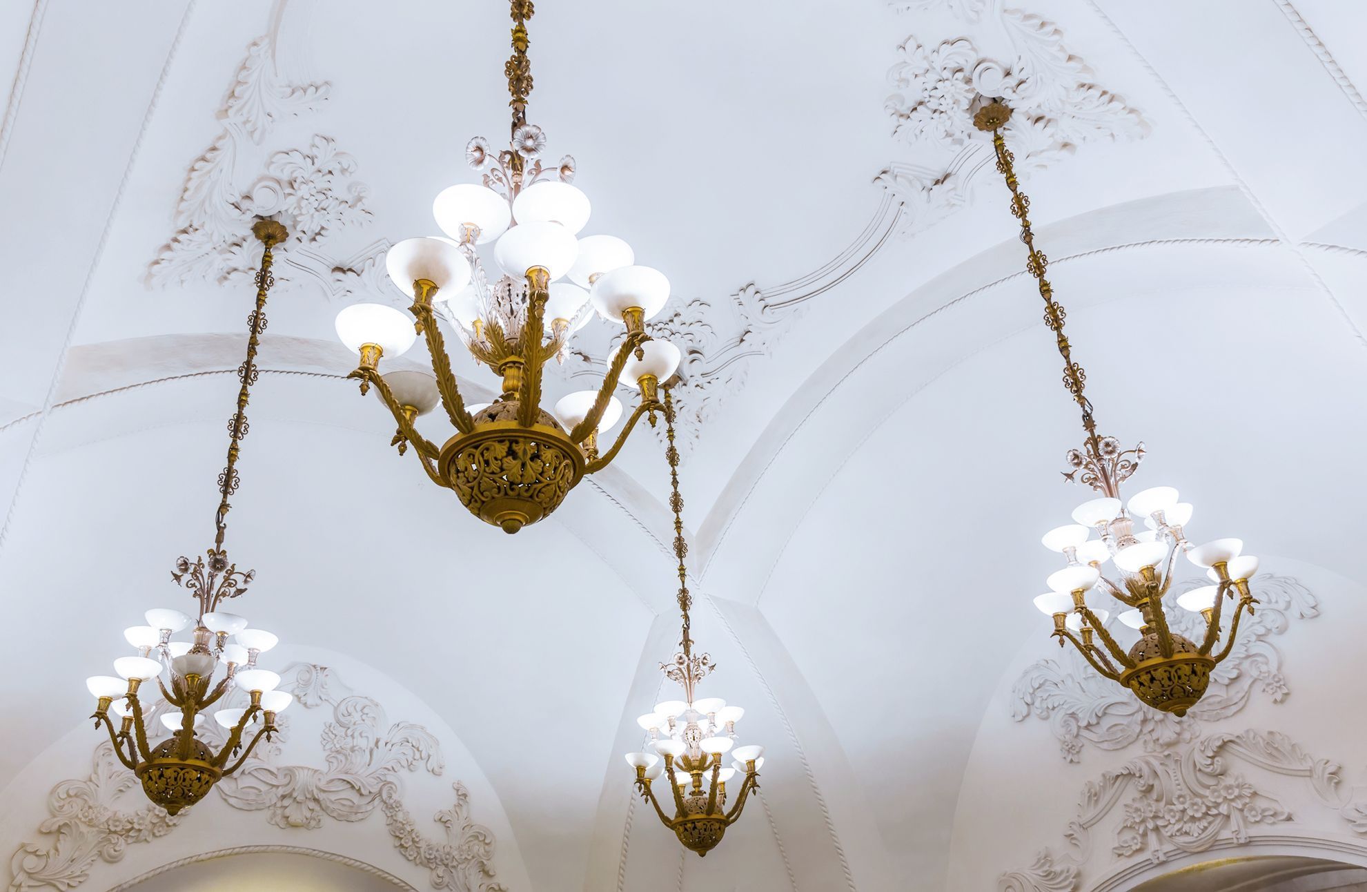 Jednorázové užití / Fotogalerie / Když metro připomíná luxusní palác. Podívejte se na krásy moskevské podzemky