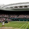 Pohled na centrální kurt během finále Wimbledonu 2021 Karolína Plíšková - Ashleigh Bartyová.