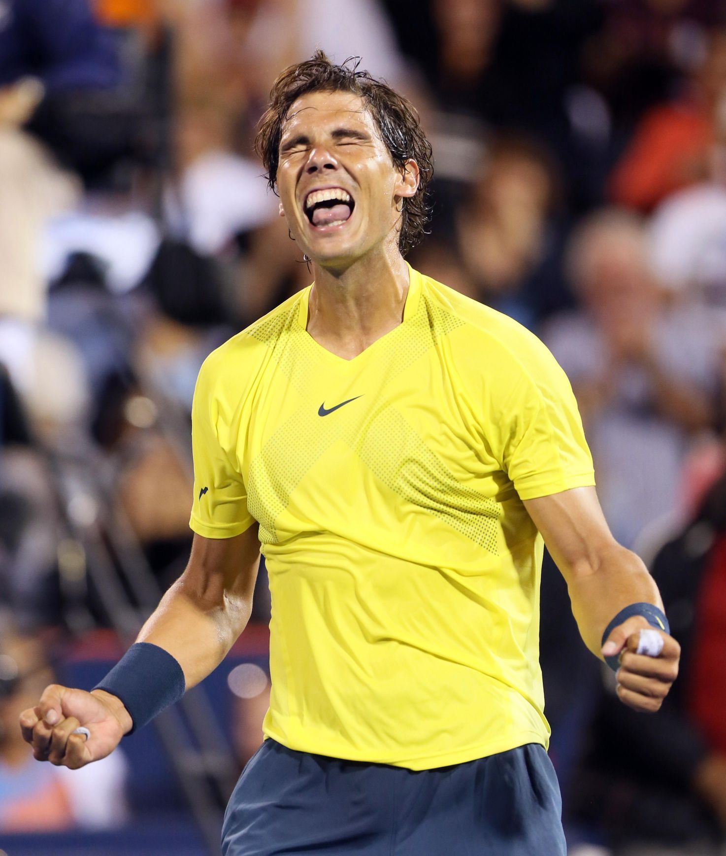 Rafael Nadal slaví v Montrealu triumf nad Novakem Djokovičem