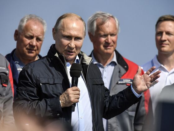 Der russische Präsident Wladimir Putin bei der feierlichen Eröffnung der Kertsch-Brücke im Jahr 2018.