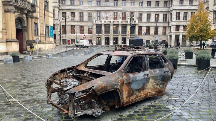 Na Národní třídě bude stát autovrak z Ukrajiny, dohodly se Paměť národa s Prahou 1; Zdroj foto: Eva Srpová