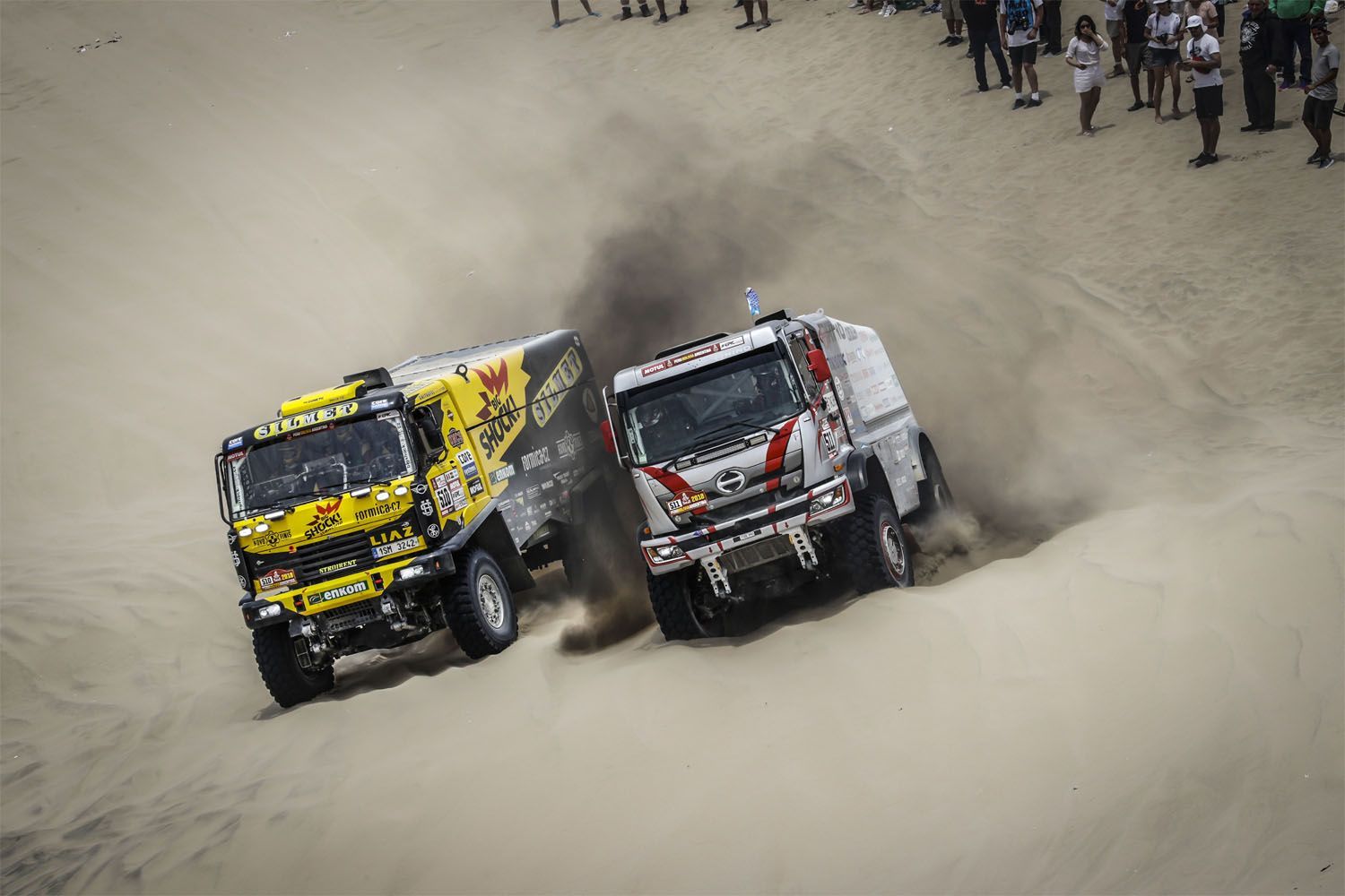 Rallye Dakar 2018, 2. etapa: Martin Macík, LIAZ; Teruhito Sugavara, Hino