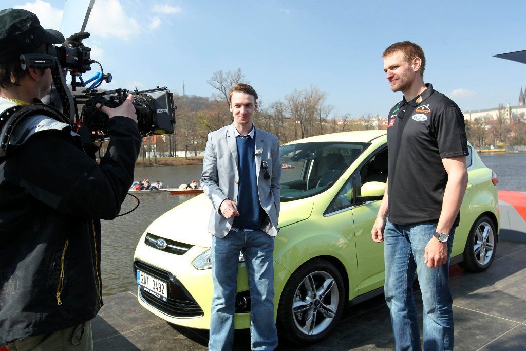 Ondřej Synek parkování C-Max